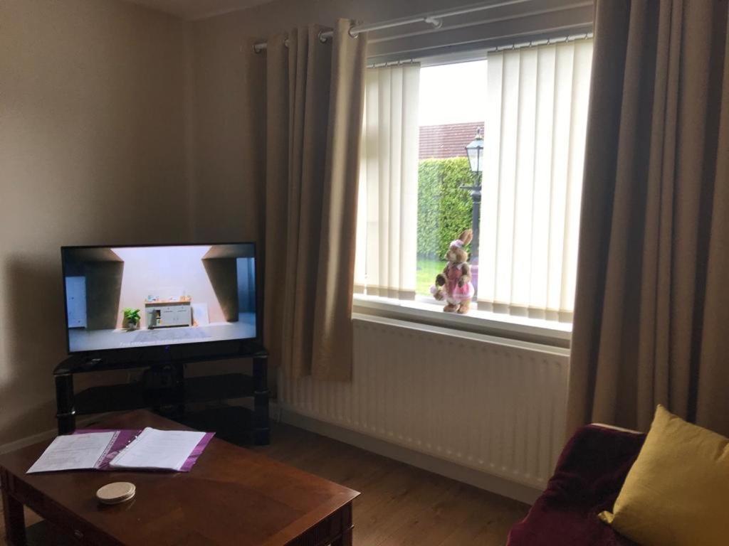 Kilkeel Bungalow - The Perfect Place To Stay Exterior photo