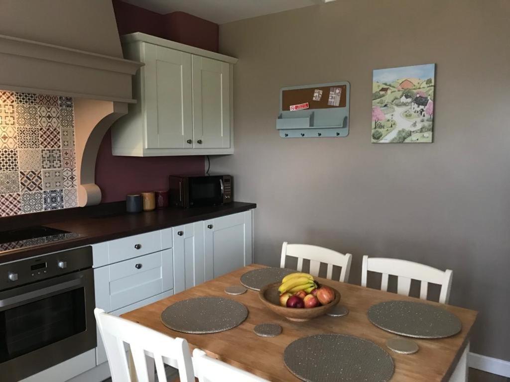 Kilkeel Bungalow - The Perfect Place To Stay Exterior photo